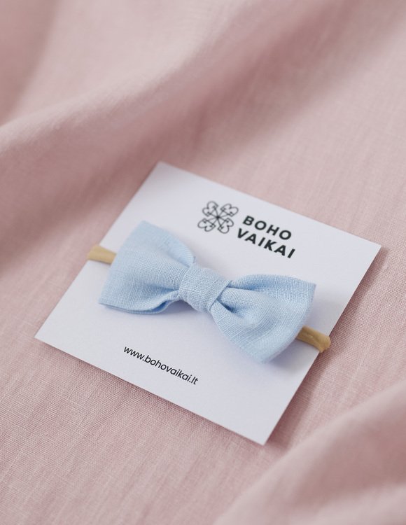 Galvajuostė su žydru, lininiu kaspinu 1