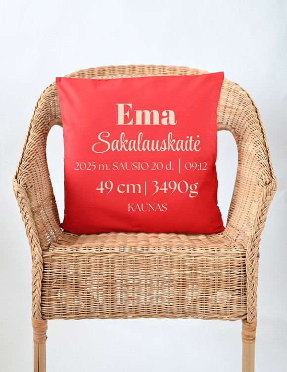 Dekoratyvinė pagalvėlė "Kūdikio metrikai"
