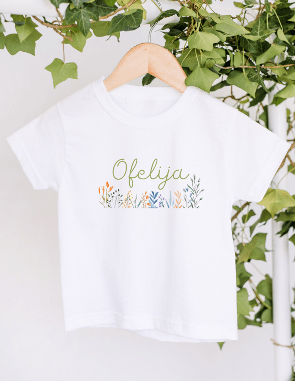 Vaikiški marškinėliai su pasirinktu vardu "Žolynai"