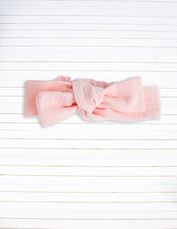 Šviesiai rožinės spalvos muslino šortai mergaitei "Lėja"  